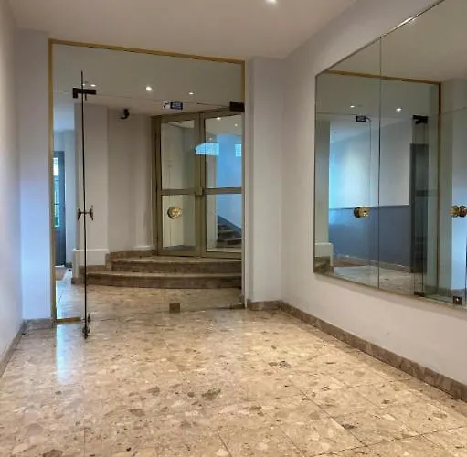 Cia - Champs Elysees Delight شقة *