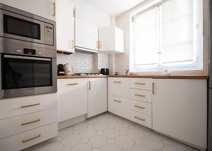 Cia - Champs Elysees Delight شقة